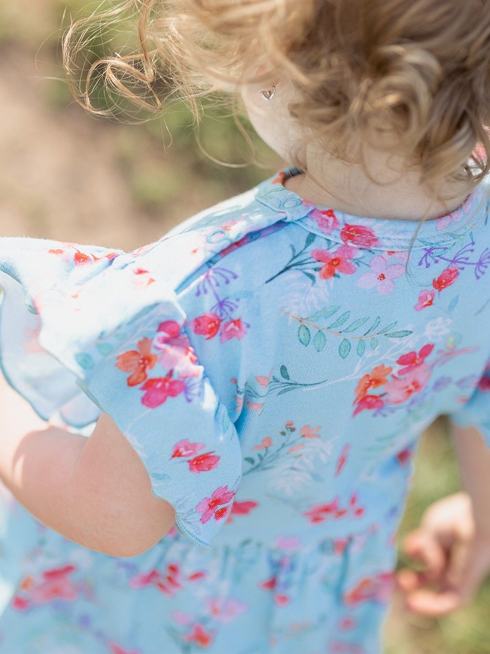 letné šaty pre bábätko s kvetmi